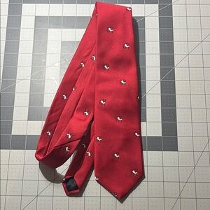 Bulldogs red tie
